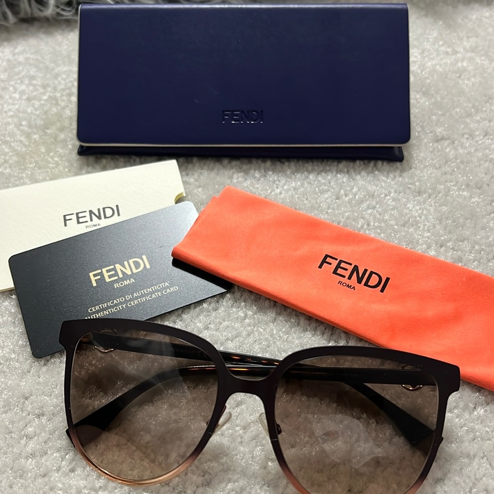 AUTHENTIC Fendi Sunglasses